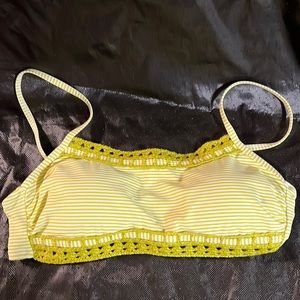 Xhilaration Bikini top